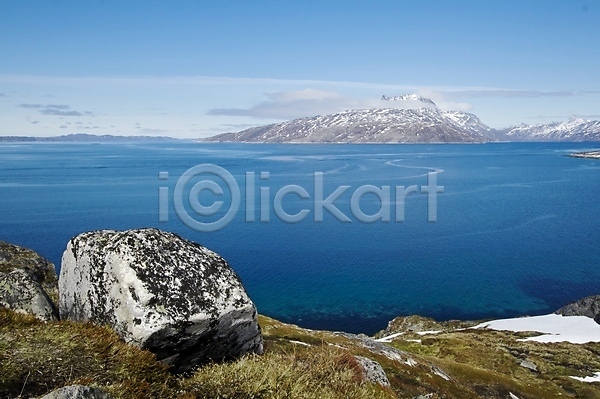 사람없음 JPG 포토 해외이미지 구름(자연) 그린란드 물 산 수평선 잔물결 파란색 풍경(경치) 하늘 해외202004