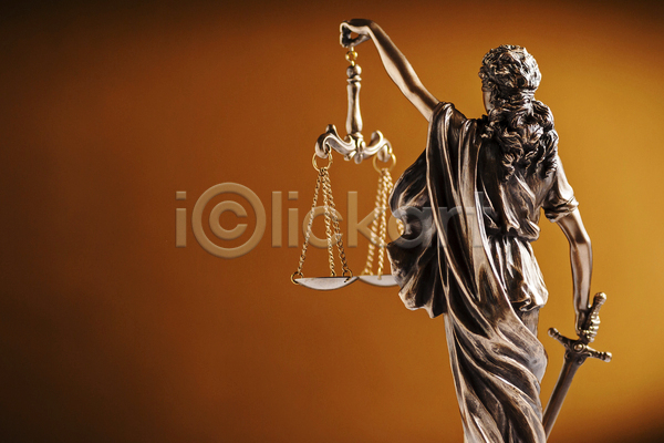 법 사람없음 JPG 포토 해외이미지 동상 들기 오브젝트 의사봉 재판 정의의여신상 조각상 천칭저울 칼 해외202004