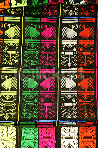 부족 특별함 사람없음 JPG 포토 해외이미지 디자인 미술 방법 아프리카 전통 직물 질감 추상 캐릭터 컬러풀 패턴 해외202004