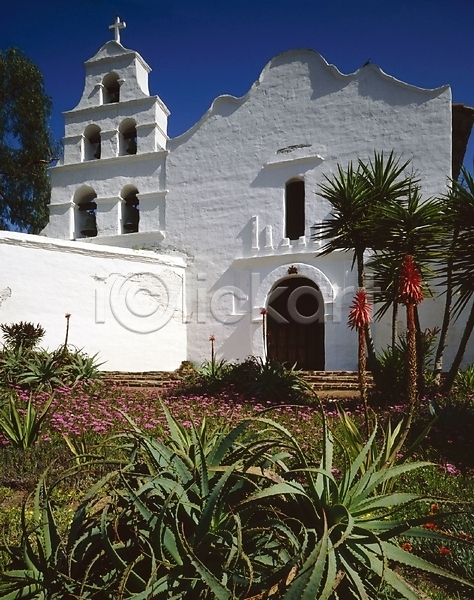 사람없음 JPG 포토 해외이미지 건축양식 교회 꽃 식물 역사 정원 종교 캘리포니아 해외202004