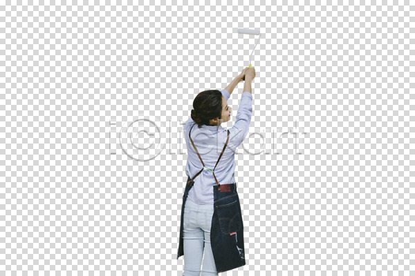 20대 동양인 성인 여자 여자만 한국인 한명 PNG 뒷모습 편집이미지 들기 상반신 앞치마 페인트롤러 페인팅 편집 편집소스