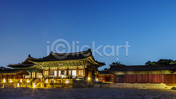 사람없음 JPG 포토 건축 궁전 달 서울 야간 야경 야외 전통 종로 창경궁 하늘