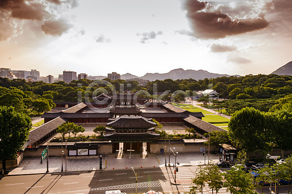 사람없음 JPG 포토 건축 구름(자연) 궁전 서울 야외 역광 일몰 전통 종로 창경궁 하늘