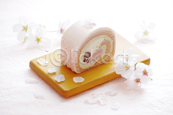 사람없음 JPG 포토 꽃 롤케이크 벚꽃 음식 일본음식