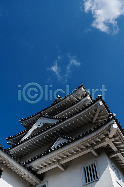 사람없음 JPG 로우앵글 포토 건물 고건축 야외 일본 일본건축 일본전통 주간 풍경(경치) 하늘