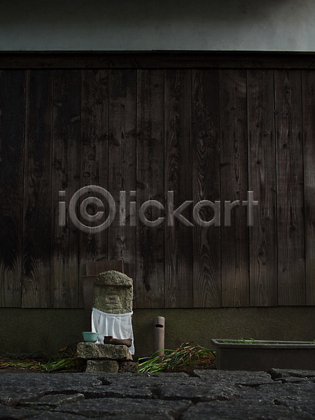 사람없음 JPG 포토 목재 벽 불교 불상 석상 앞치마 야외 일본 일본전통 주간 풍경(경치)