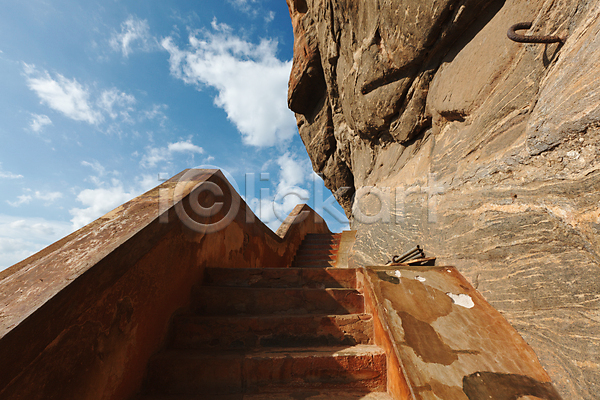 사람없음 JPG 포토 해외이미지 계단 바위 스리랑카 옛날 하늘 해외202004