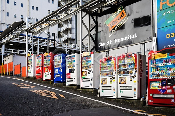 사람없음 JPG 포토 간판 거리 거리풍경 도로 도시 도시풍경 빌딩 야외 일본 자판기 주간 풍경(경치)