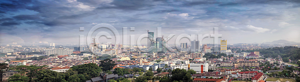 사람없음 JPG 포토 해외이미지 건물 나무 도시 도시풍경 동남아시아 말레이시아 산 스카이라인 아침 여행 역사 옥상 이슬람교 파노라마 풍경 하늘 해외202004 해외포토