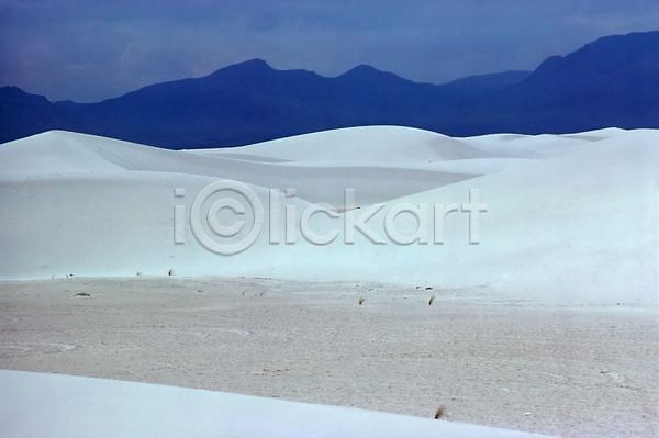 사람없음 JPG 포토 해외이미지 구름(자연) 뉴멕시코 모래사장 사막 산 자연 폭풍 해외202004 흰색
