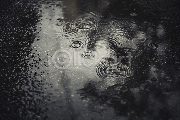사람없음 JPG 포토 가을(계절) 바닥 백그라운드 비(날씨) 빗방울 야외 주간 풍경(경치) 흐림