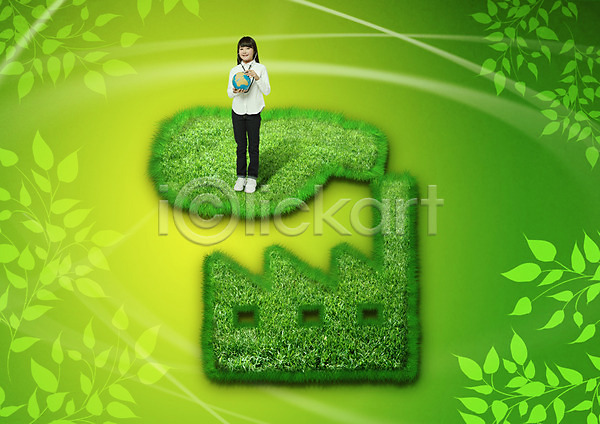 여자 일본인 초등학생 한명 PSD 앞모습 편집이미지 공장 그린캠페인 들기 서기 잎 자연보호 잔디 전신 지구본 진료 청진기 초록색 환경