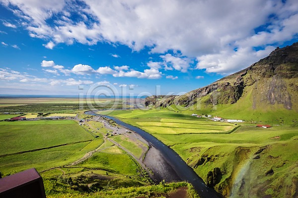 사람없음 JPG 포토 강 구름(자연) 승용차 아이슬란드 야외 유럽 주간 주차장 트래킹 풍경(경치) 하늘 해외 해외풍경