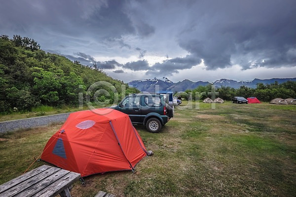 사람없음 JPG 포토 구름(자연) 스카프타펠국립공원 승용차 아이슬란드 야외 유럽 잔디 주간 캠핑장 텐트 풍경(경치) 하늘 해외 해외풍경