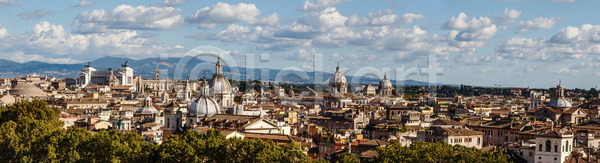 사람없음 JPG 포토 해외이미지 건축양식 고고학 구름 나무 나뭇가지 날씨 도시 도시풍경 돌담 로마 로마네스크 로마인 맑음 바위 봄 여름 역사 유럽 이탈리아 자연 하늘 해외202004 해외포토 햇빛 환경