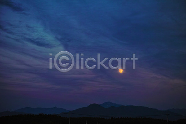 사람없음 JPG 포토 구름(자연) 보름달 야간 야마나시 야외 어둠 일본 자연 풍경(경치) 하늘