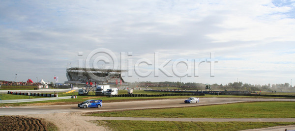 경쟁 성공 사람없음 JPG 포토 해외이미지 1 공식 길 끝 레이서 모터 무릎 바퀴 선 선로 세계 속도 순환 스타일 스포츠 승자 시작 싱글 안전 우승 운전 운전사 자동 자동차 전력질주 지휘대 챔피언 타이어 포즈 필승 해외202004 해외포토