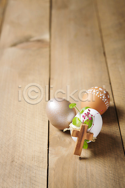 사람없음 JPG 포토 계란 기독교 나뭇잎 백그라운드 부활절 부활절계란 십자가 종교