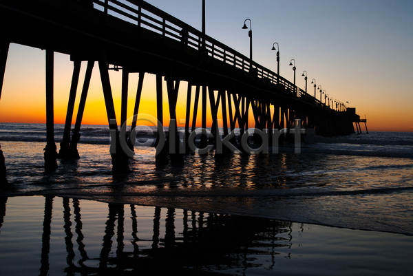사람없음 JPG 포토 해외이미지 노을 다리(건축물) 미국 바다 야외 주간 캘리포니아 해변 해외202004 해외풍경