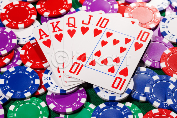 활발 사람없음 JPG 포토 해외이미지 게임 놀이 도박 백그라운드 보라색 빨간색 신용카드 에이스 우승 원형 직물 초록색 컬러풀 파란색 포커 해외202004