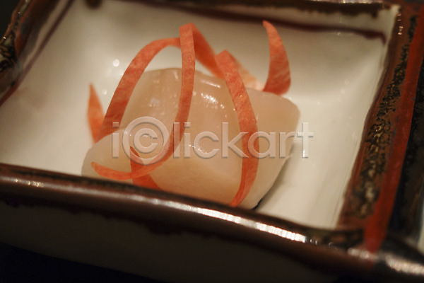 사람없음 JPG 근접촬영 아웃포커스 포토 당근 생선회 음식 일본문화 일본음식 장식 접시 초밥