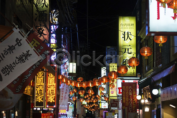 사람없음 JPG 포토 간판 상점 야간 야외 전통등 중국 차이나타운 현수막