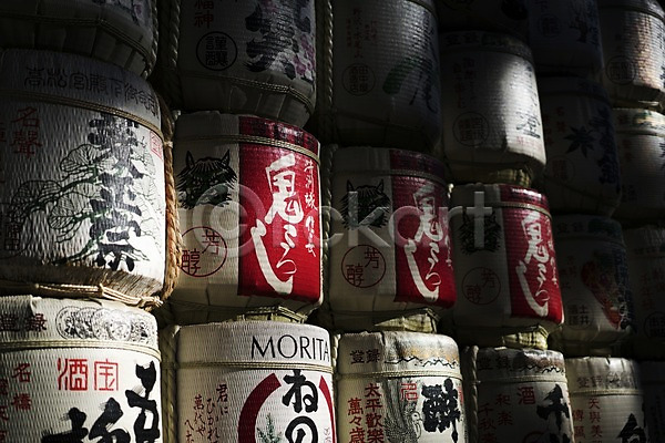 사람없음 JPG 포토 도시풍경 술통 일본 주류 한자 해외풍경
