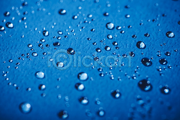 사람없음 JPG 포토 물방울 백그라운드 실내 여름(계절) 종이 클래식블루 트렌드컬러 파란색