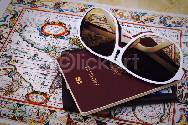사람없음 JPG 포토 해외이미지 선글라스 실내 여권 여행 오브젝트 해외202004