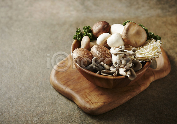신선 사람없음 JPG 포토 느타리버섯 다양 바구니 버섯 스튜디오촬영 실내 양송이 채소 파슬리 팽이버섯 표고버섯