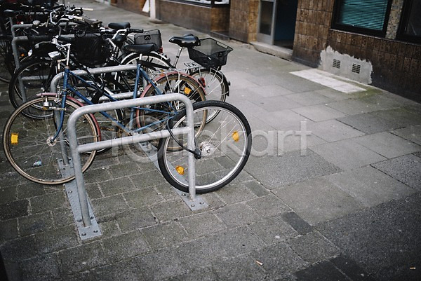 사람없음 JPG 포토 거리 독일 보관장소 브레멘 자전거 풍경(경치)
