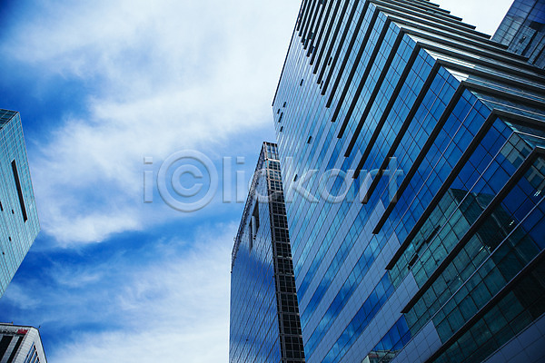 사람없음 JPG 로우앵글 포토 도시 도시풍경 빌딩 빌딩숲 야외 주간 하늘
