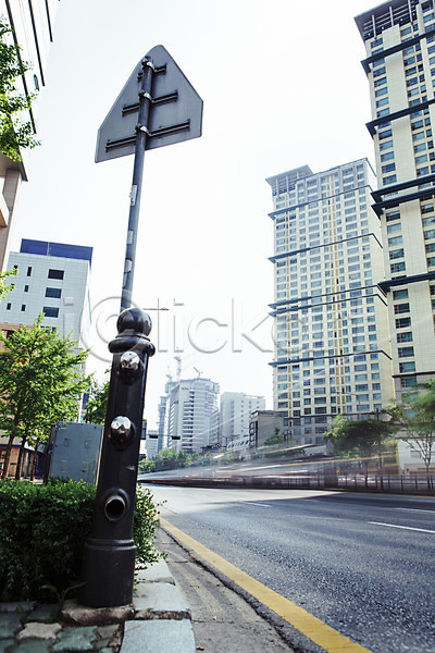 사람없음 JPG 장노출 포토 도로 도로표지판 도시 도시풍경 빌딩 야외 주간