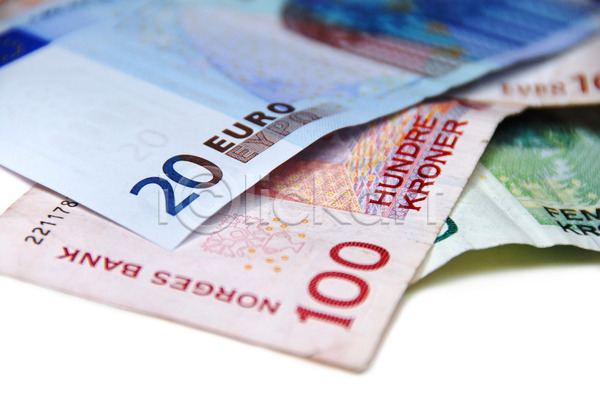 사람없음 JPG 포토 해외이미지 경제 고립 금융 노르웨이 닫기 돈 비즈니스 수집 유럽 유럽연합 유로 종이 해외202004