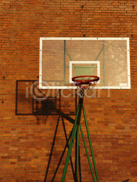 사람없음 JPG 포토 해외이미지 그림자 농구 농구대 벽돌 야외 주간 해외202004