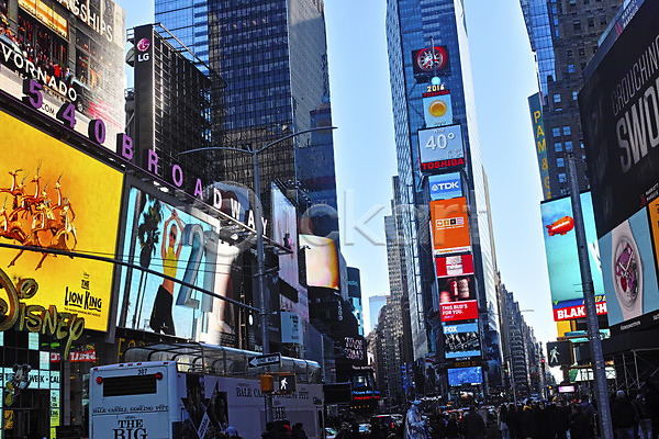 사람없음 여러명 JPG 포토 간판 광고판 뉴욕 도시 빌딩 야외 주간 타임스퀘어 풍경(경치)