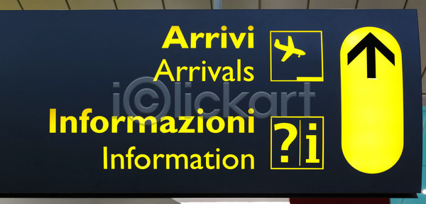 출발 사람없음 JPG 일러스트 포토 해외이미지 검은색 공항 광고판 교통시설 기다림 대문 대패 도착 디지털 메시지 목차 방향 비즈니스 비행기 사인 스크린 승객 시간 시간표 여행 이탈리아 자료 정보 지연 터미널 텍스트 판넬 항공 항해 해외202004 해외포토 휴가