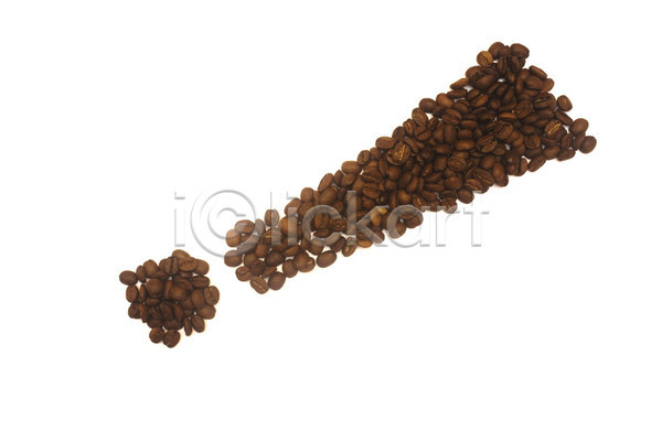 신선 사람없음 JPG 포토 해외이미지 갈색 고립 굽기 낟알 느낌표 묘사 백그라운드 에스프레소 음료 음식 질감 카페 카페인 카푸치노 커피 콩 해외202004 흰색
