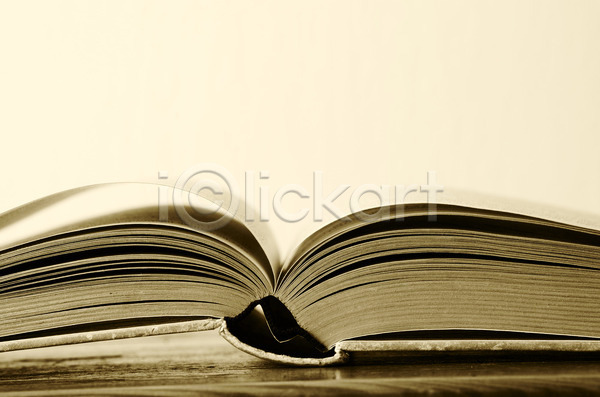 사람없음 JPG 포토 해외이미지 도서관 독서 묘사 스터디 시트 오픈 종이 책 컨셉 해외202004