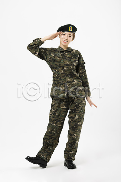 귀여움 20대 성인 성인여자한명만 여자 한국인 한명 JPG 앞모습 포토 경례 군복 미소(표정) 서기 스튜디오촬영 실내 여군 전신