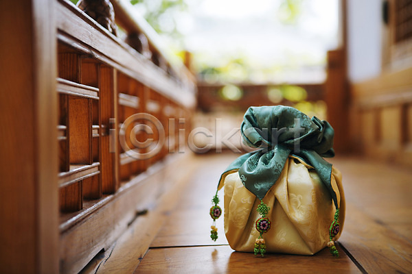 사람없음 JPG 아웃포커스 포토 보자기(천) 선물 야외 전통 전통소품 주간 한옥