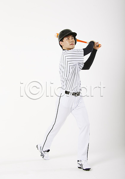 20대 남자 성인 성인남자한명만 한국인 한명 JPG 앞모습 포토 방과후 사교육 서기 스튜디오촬영 실내 야구 야구방망이 야구복 야구선수 운동 전신 타자(야구)
