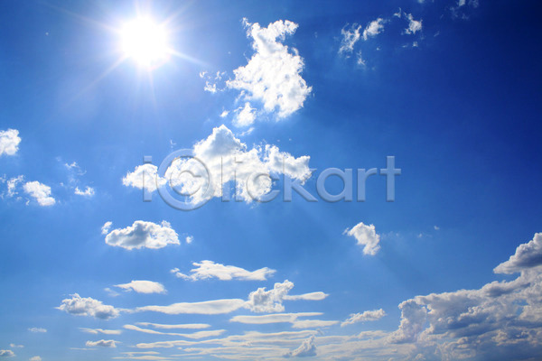 신비 사람없음 JPG 포토 해외이미지 공상 구름(자연) 날씨 내추럴 마법 백그라운드 빛 어둠 예수 요정 일몰 일출 자연 천국 태양 파란색 하늘 해외202004 햇빛 흐림