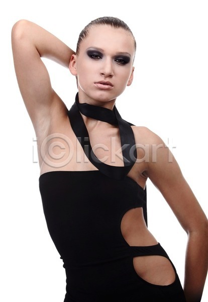 백인 사람 여자 한명 JPG 포토 해외이미지 1 검은색 드레스 러시아인 리본 모델 유럽 유행 응시 직물 해외202004 흰색