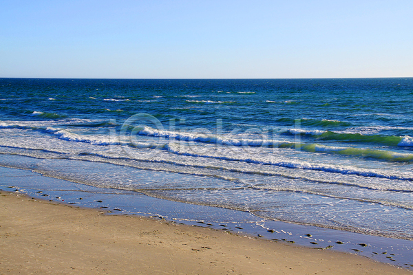 사람없음 JPG 포토 해외이미지 거품 모래 모래사장 물 바다 수평선 저녁 젖음 초록색 파도 파란색 풍경(경치) 플랫 해외202004 호주