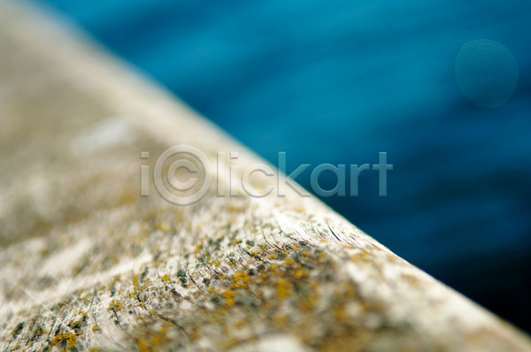 사람없음 JPG 소프트포커스 포토 해외이미지 대각선 모양 목재 물 바다 백그라운드 분열 심플 추상 컨셉 파란색 표면 해외202004