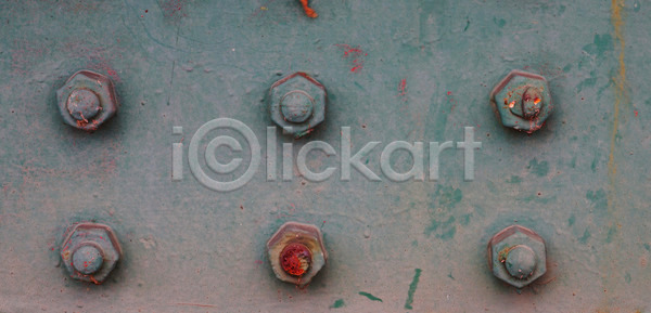 사람없음 JPG 포토 해외이미지 견과류 고정 그리기 금속 나사 날씨 볼트 부식 산업 수확 옛날 잠금 잠금해제 정비공 철강 패턴 페인트 하드웨어 해외202004 해외포토