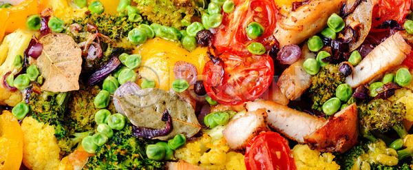 신선 준비 사람없음 JPG 포토 해외이미지 가슴 건강 건강식 고추 굽기 그릴 다이어트 맛 먹기 백그라운드 브로콜리 식사 양파 여러개 여름 요리 음식 이탈리아 이탈리아음식 접시 조각 채소 채식주의자 치킨 컬러풀 토마토 튀김 파프리카 해외202004 해외포토 허브 후추