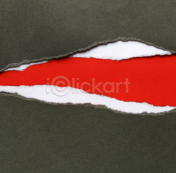 사람없음 JPG 포토 해외이미지 거친 공백 그래픽 나누기 다리찢기 단절 디자인 백그라운드 빨간색 종이 질감 찢어짐 추상 카피스페이스 틈 판지 프레임 해외202004