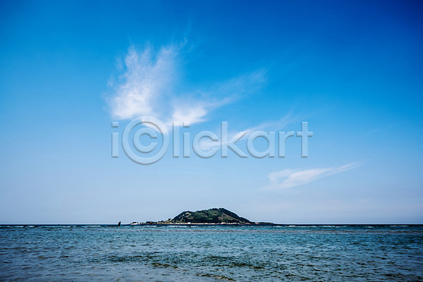 사람없음 JPG 포토 구름(자연) 바다 섬 야외 자연 제주도 주간 풍경(경치) 하늘 한국